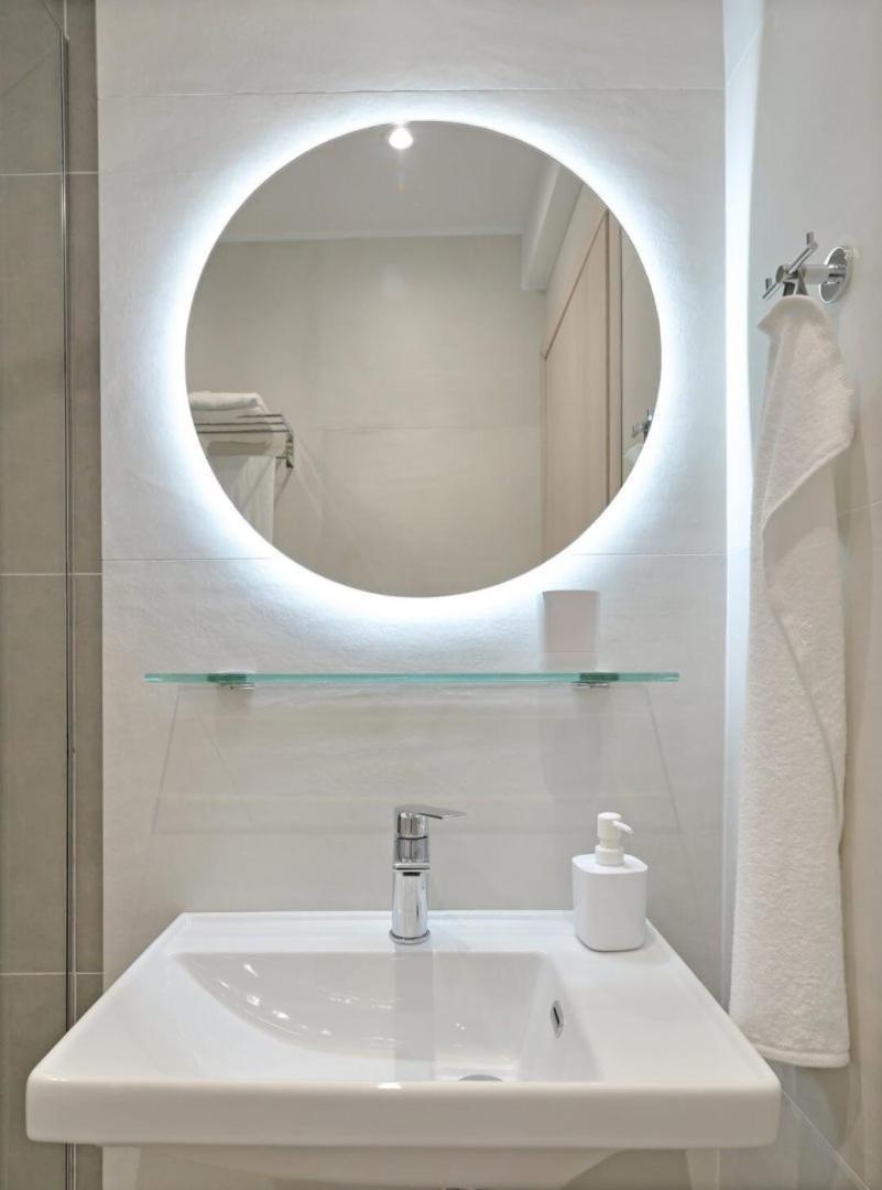 Evas Rooms Neoi Poroi Bagian luar foto